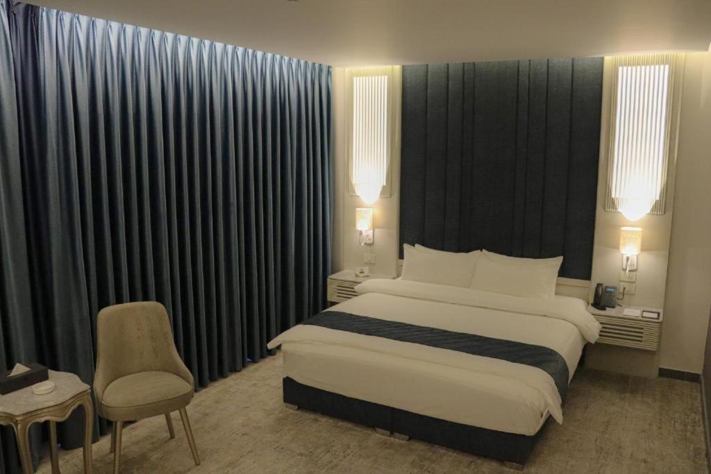 Rival Hotel Amman Luaran gambar