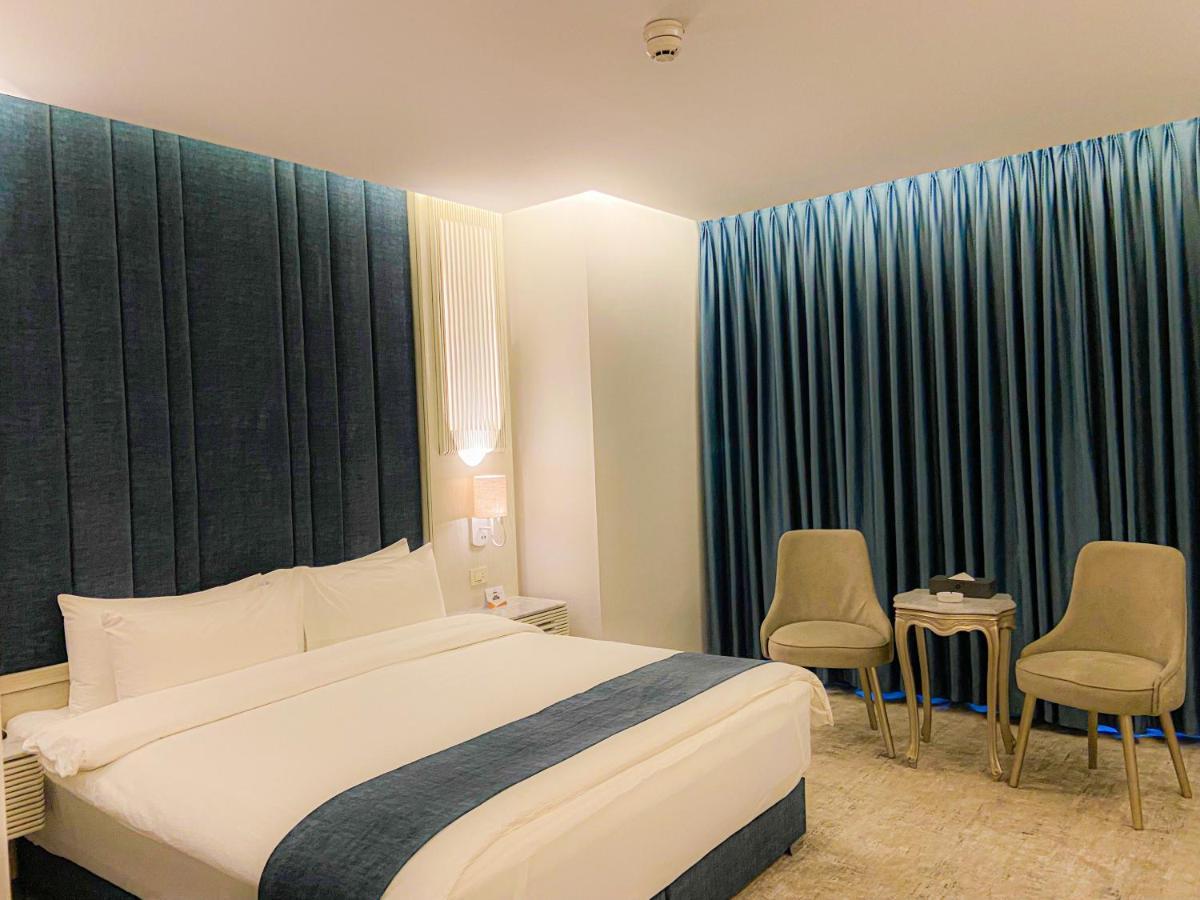 Rival Hotel Amman Luaran gambar