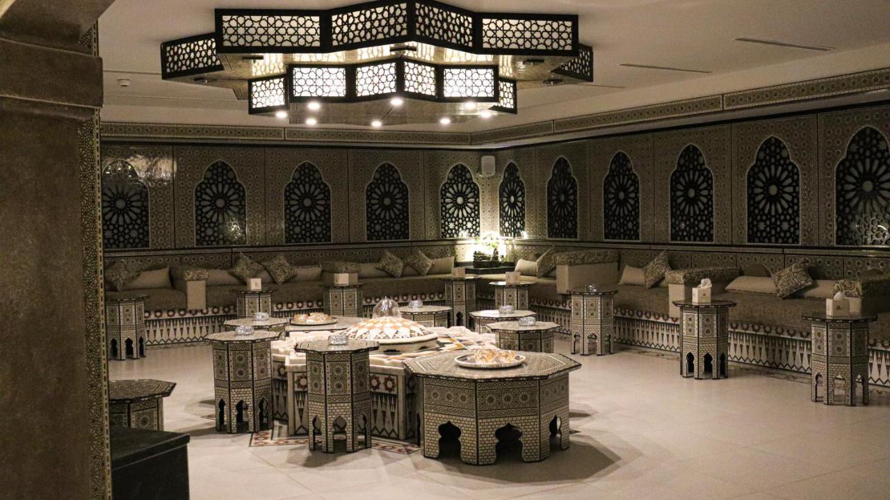 Rival Hotel Amman Luaran gambar