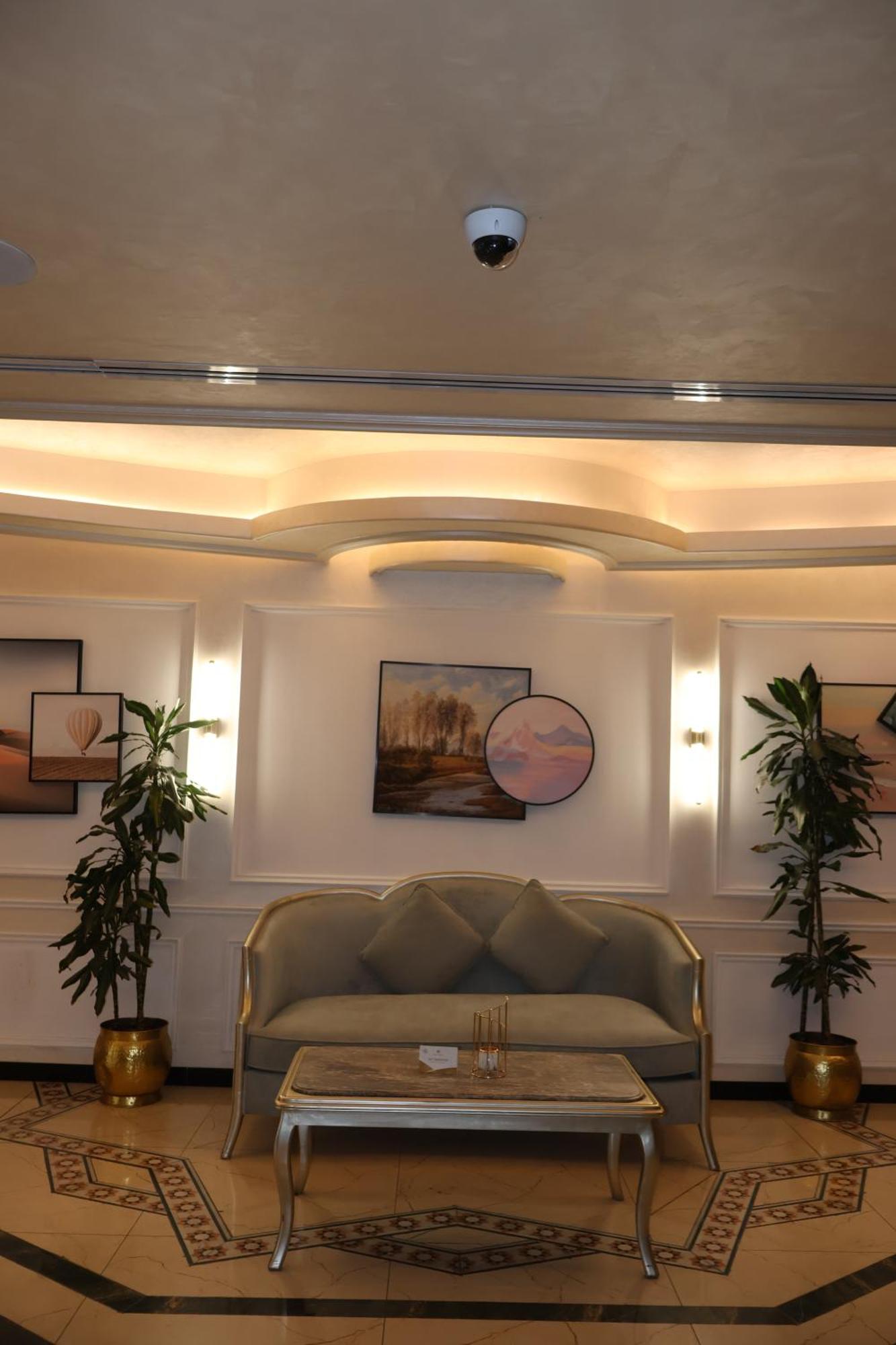 Rival Hotel Amman Luaran gambar