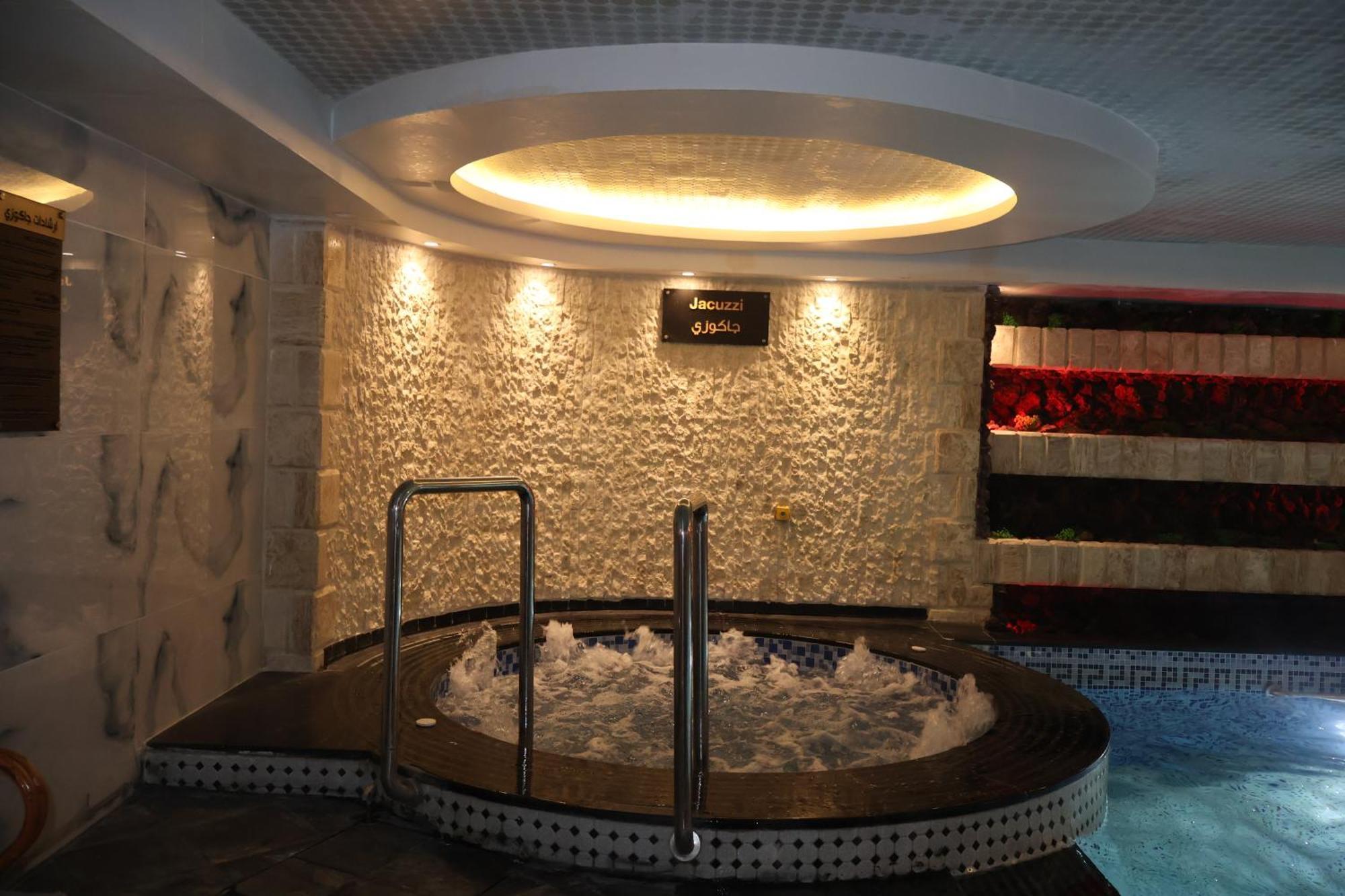 Rival Hotel Amman Luaran gambar