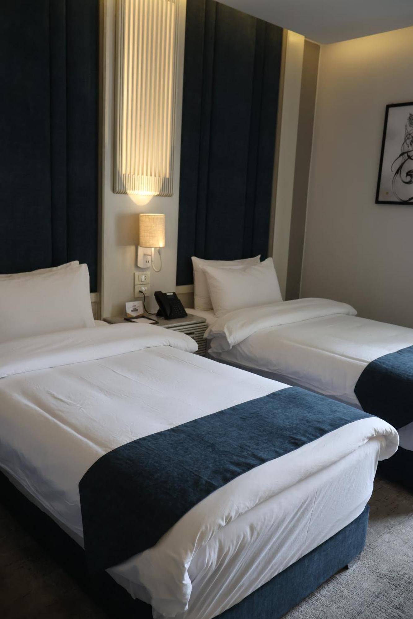 Rival Hotel Amman Luaran gambar